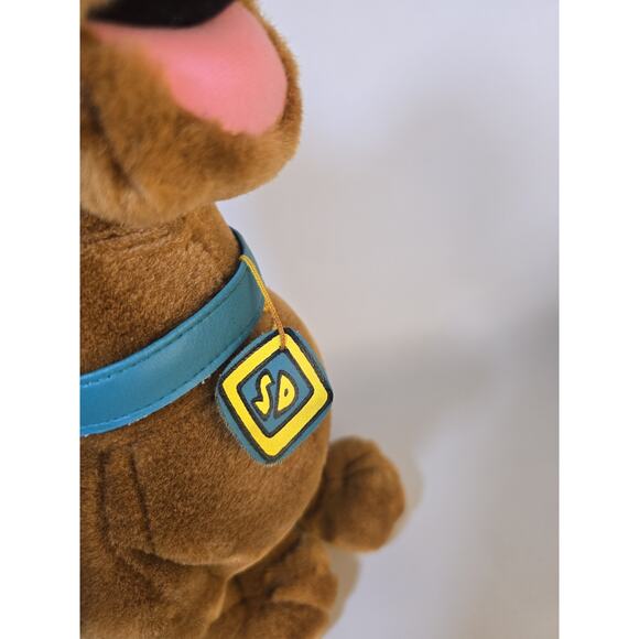 Cartoon Network Scooby Doo 12" Plush Sitting Stuffed Animal 2000 - Picture 7 of 11